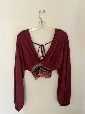 Burgundy Long-Sleeve Cropped Tie-Back Top with Embroidered Hem 💕